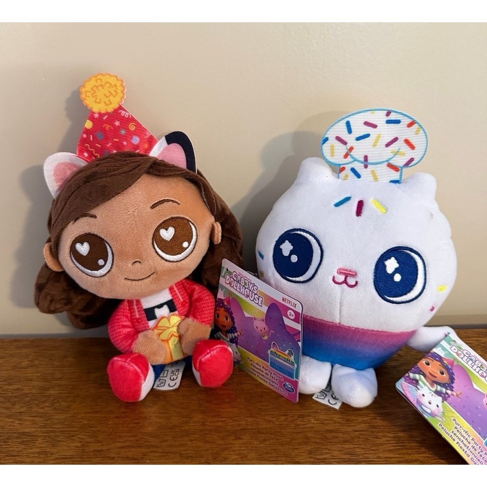 Gabby's Dollhouse - Purr-ific Party Plush Cakey Cat & Gabby NWT
